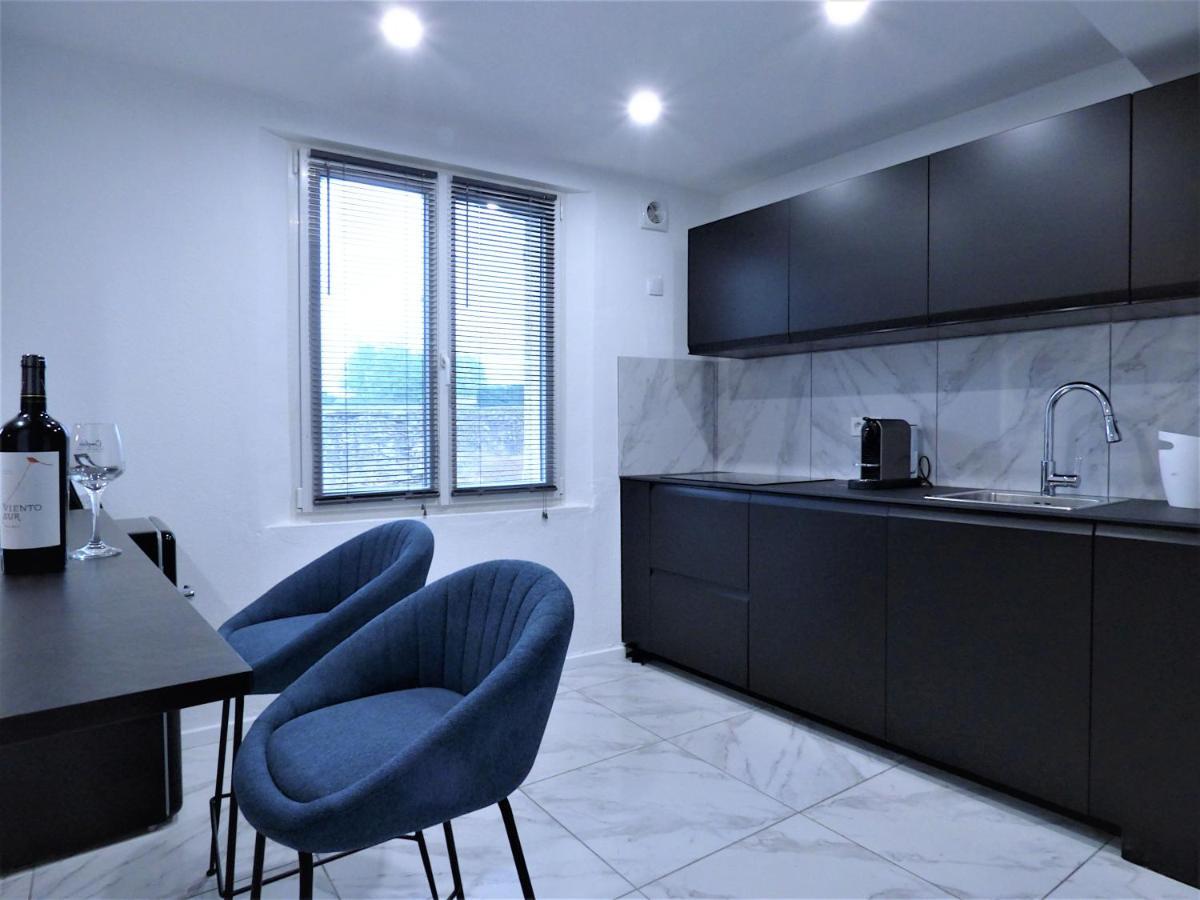 La Suite - Loft Spa Tavernes Екстер'єр фото